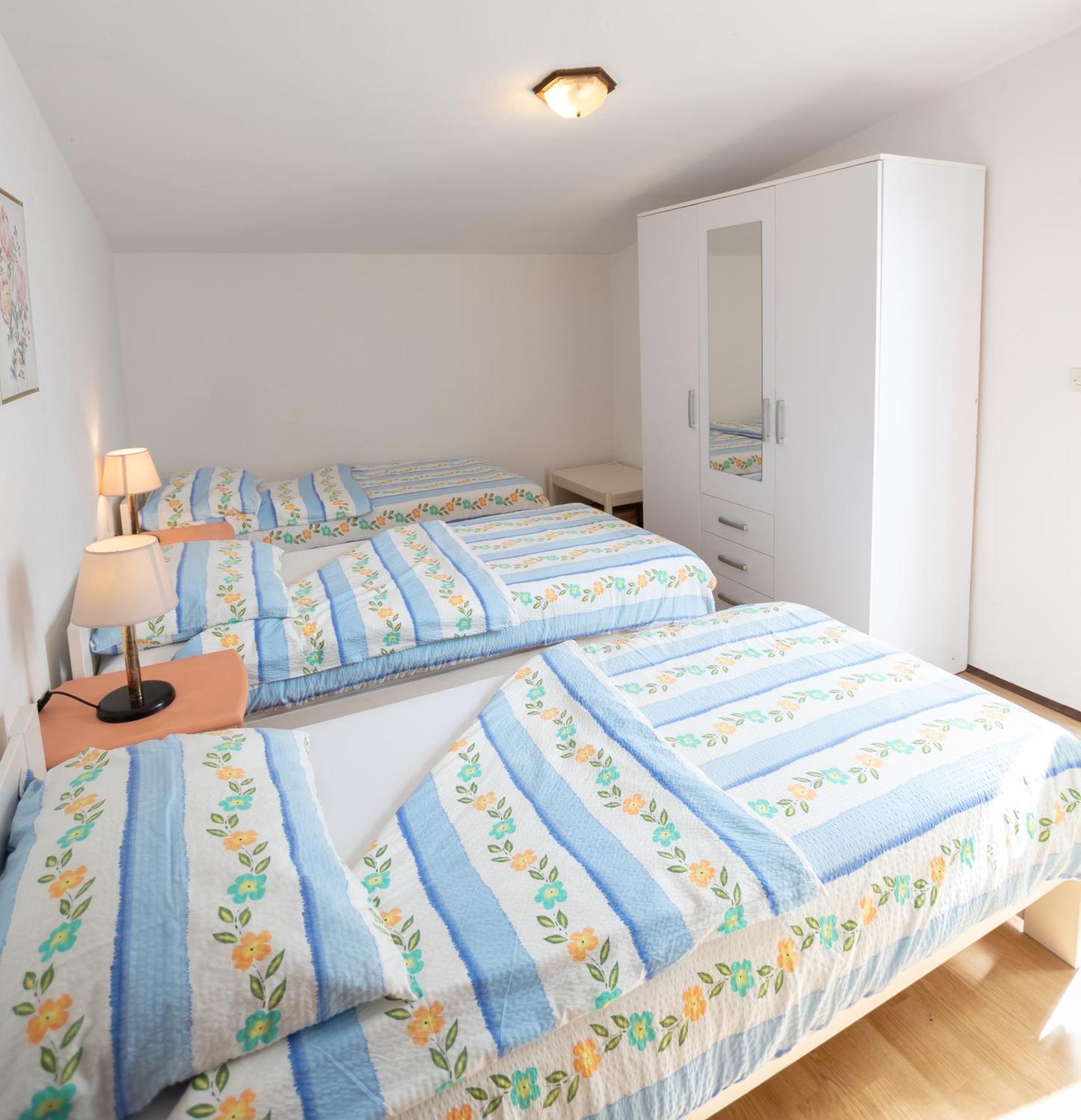 פורץ Apartments Mira 645 מראה חיצוני תמונה