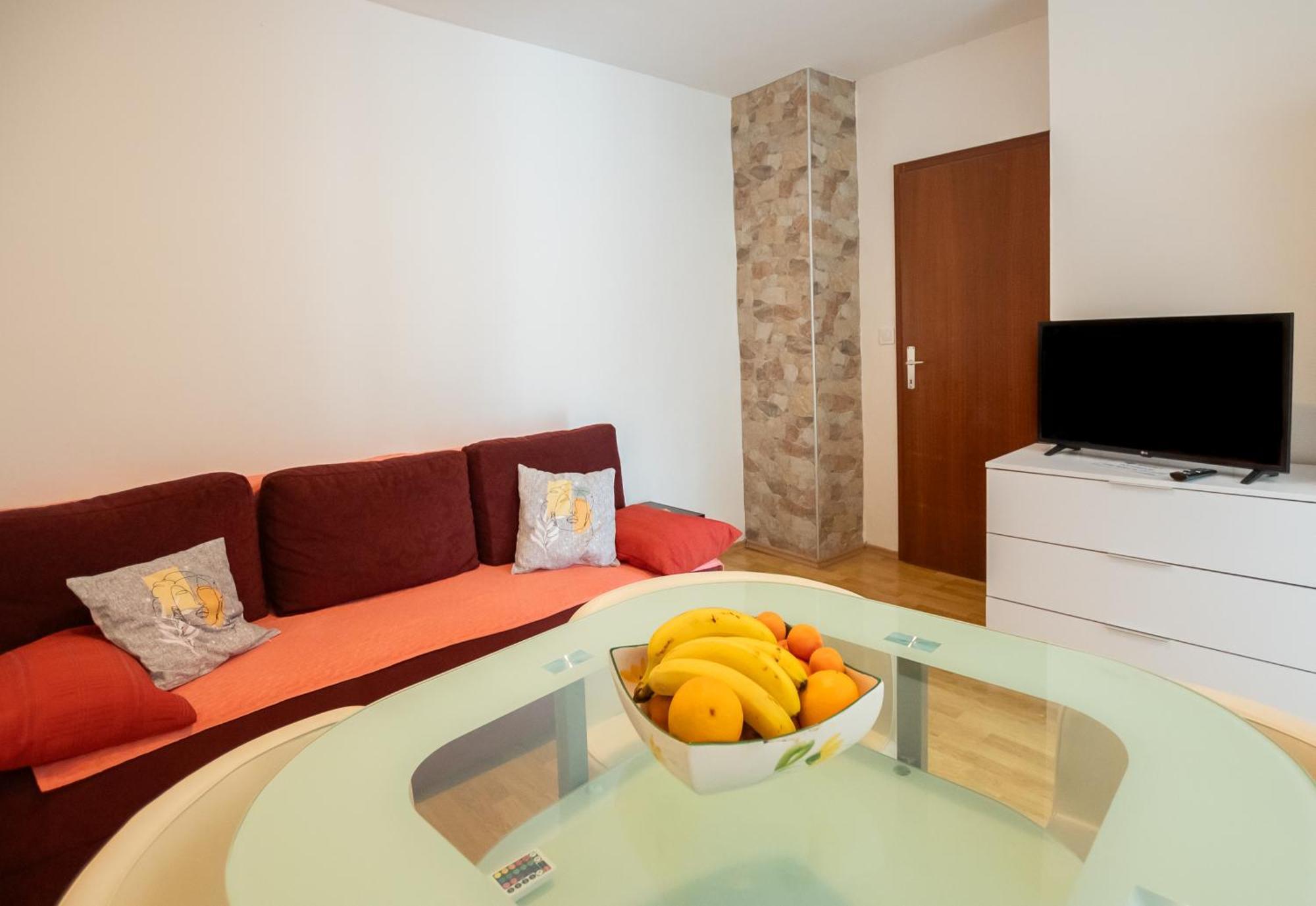 פורץ Apartments Mira 645 מראה חיצוני תמונה